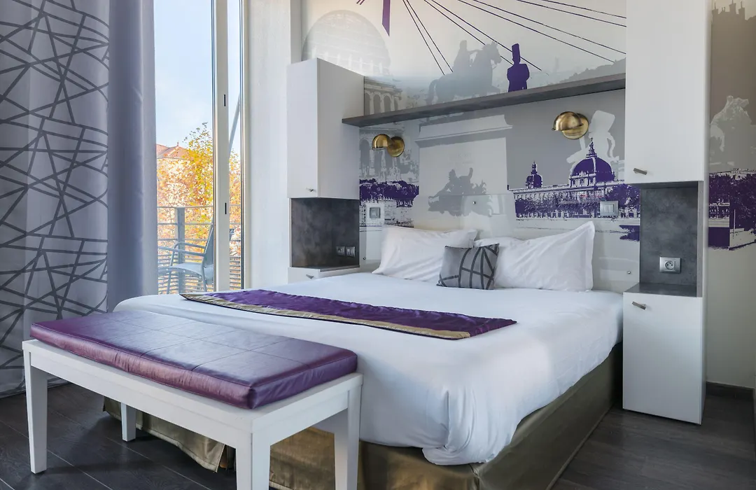 Lagrange Aparthotel Lyon Lumiere-1